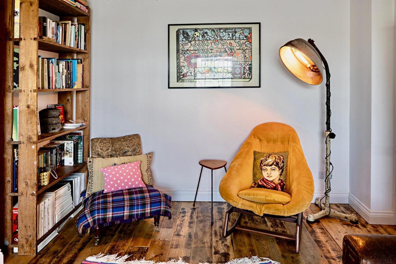 Paramount Apartments Ilfracombe, Arty Seaside Holiday Apartments 외부 사진