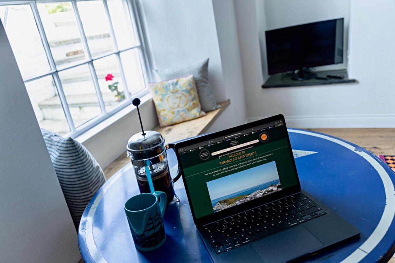 Paramount Apartments Ilfracombe, Arty Seaside Holiday Apartments 외부 사진